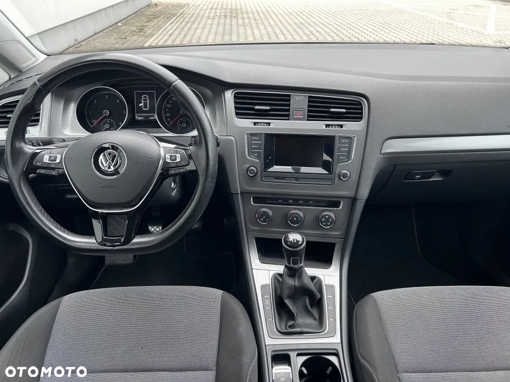 Volkswagen Golf 1.6 TDI Trendline - 14