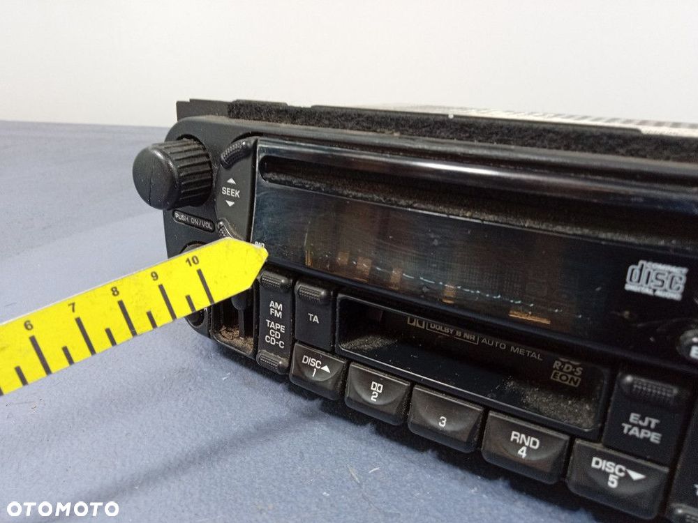 VOYAGER CARAVAN IV RADIO CD KASETY OEM P56038585AO - 7