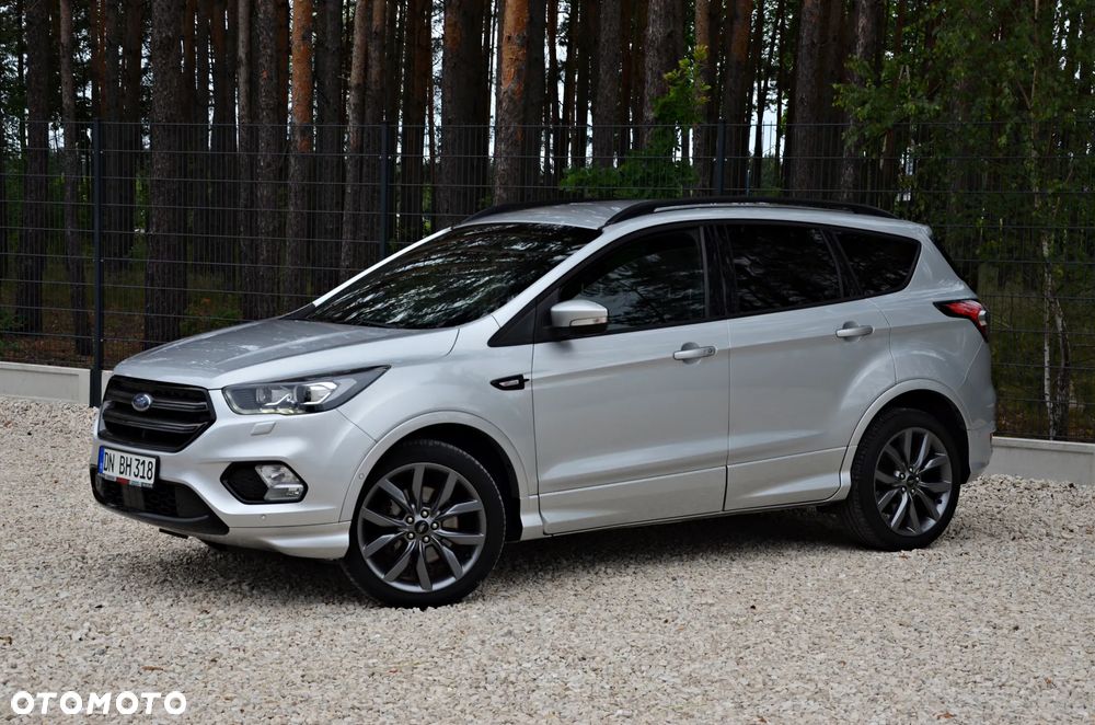 Ford Kuga - 12