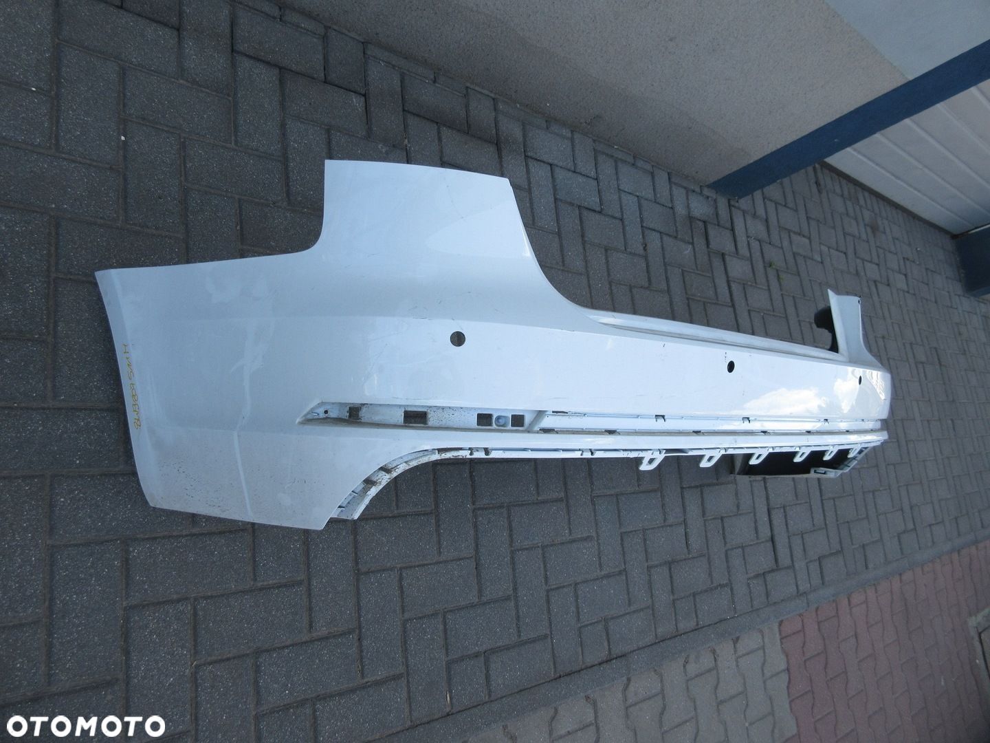 AUDI A4 B9 S-Line avant zderzak tył 8W9807511M - 1