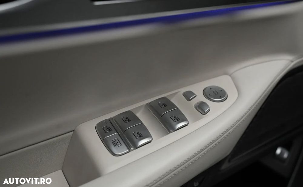 BMW Seria 7 740Li - 7