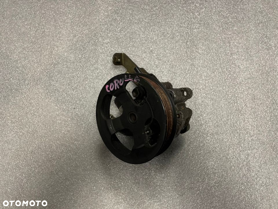 TOYOTA COROLLA E12 1.8 2.0 POMPA WSPOMAGANIA 32100 - 2