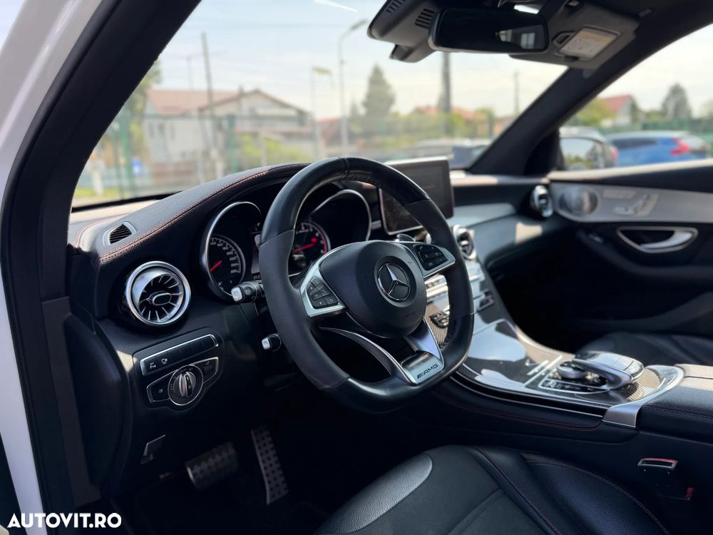 Mercedes-Benz GLC - 9