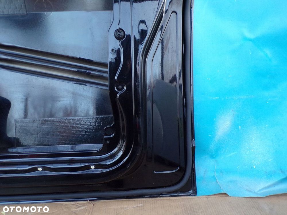 VW T5 TRANSPORTER drzwi przednie PRAWE CZARNE - 8