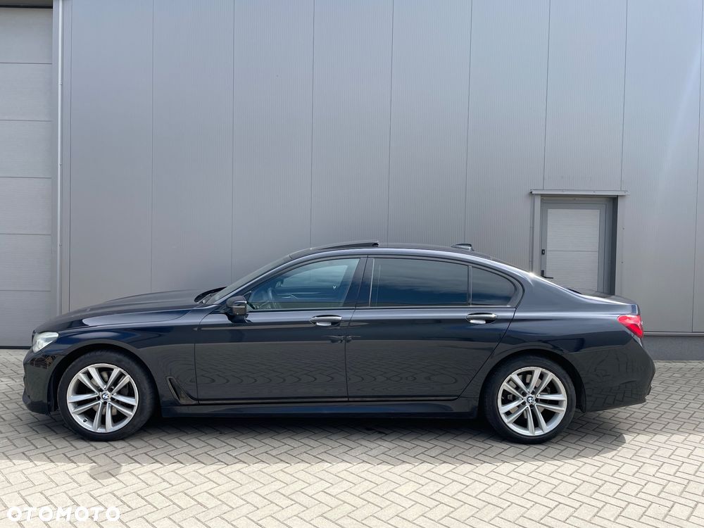 BMW Seria 7 730Ld xDrive - 17