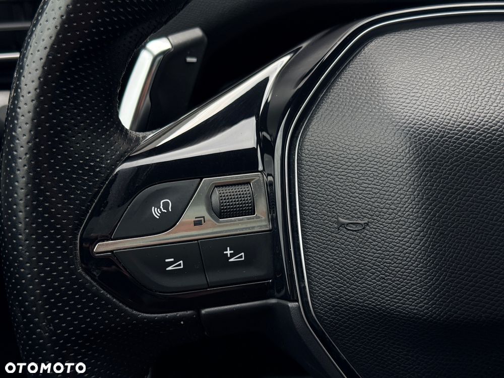 Peugeot 3008 2.0 BlueHDi GT S&S EAT8 - 13