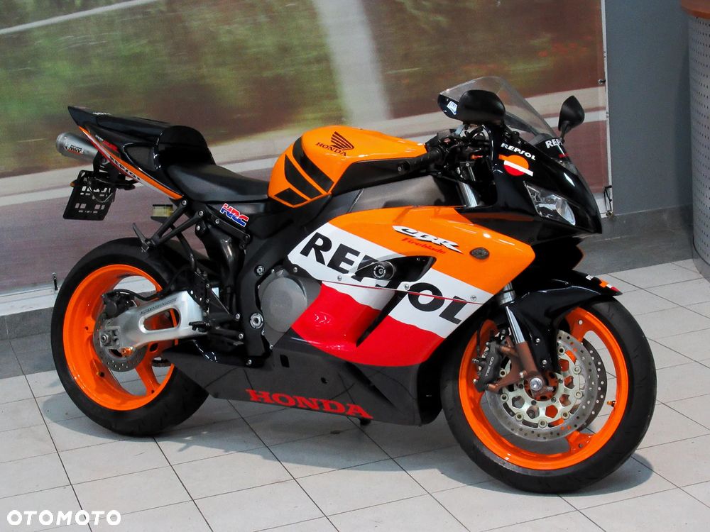 Honda CBR - 3