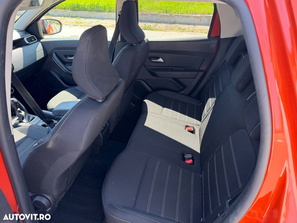 Dacia Duster TCe 150 GPF Prestige jante 17" - 13