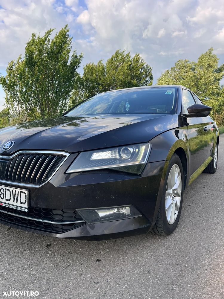 Skoda Superb 1.6 TDI DSG Active - 10
