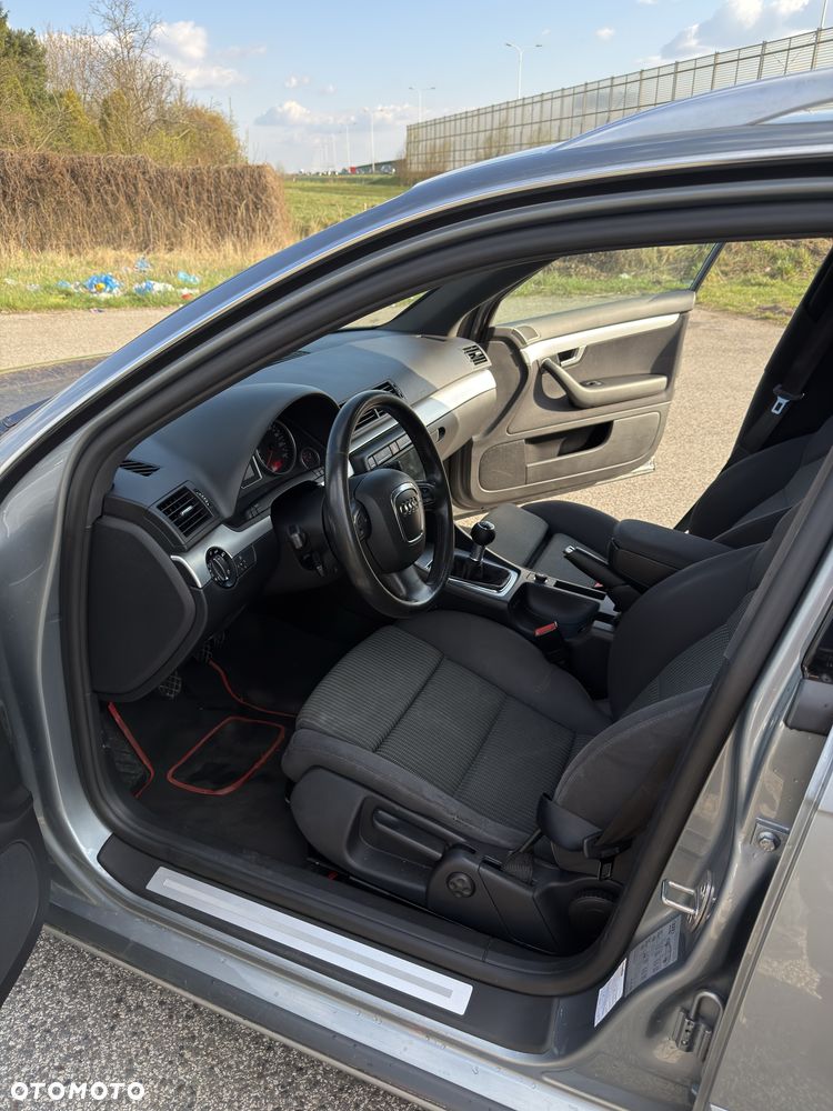 Audi A4 Avant - 7