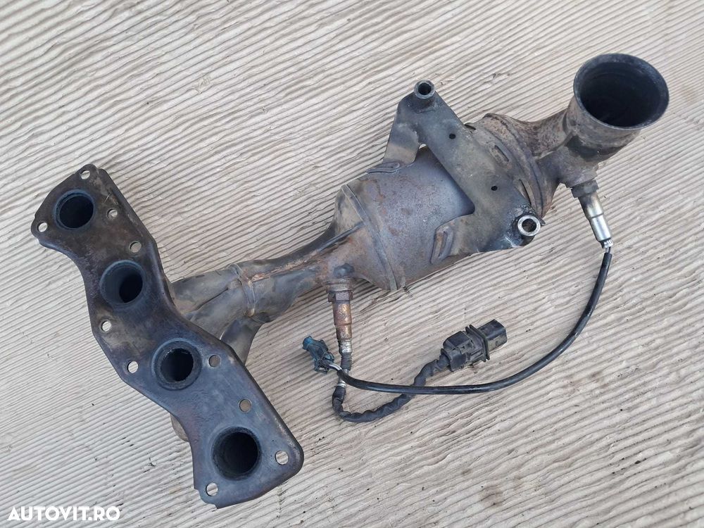 Peugeot 308, galerie evacuare cu sonde si catalizator gol, motor 1,4 B - 1