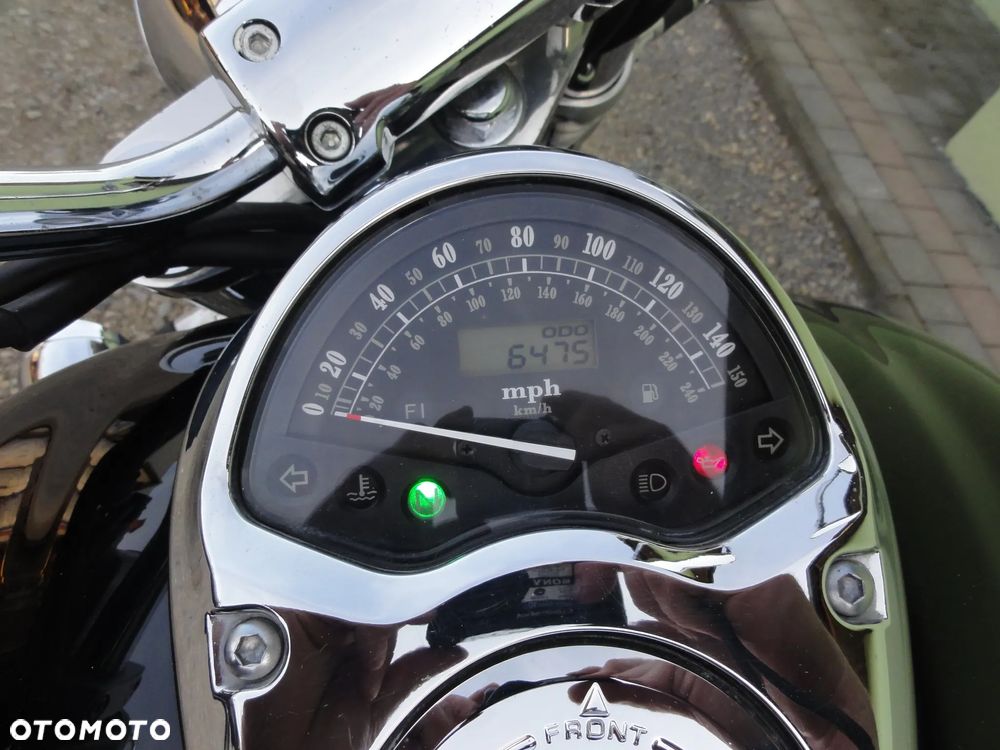 Honda VTX - 11