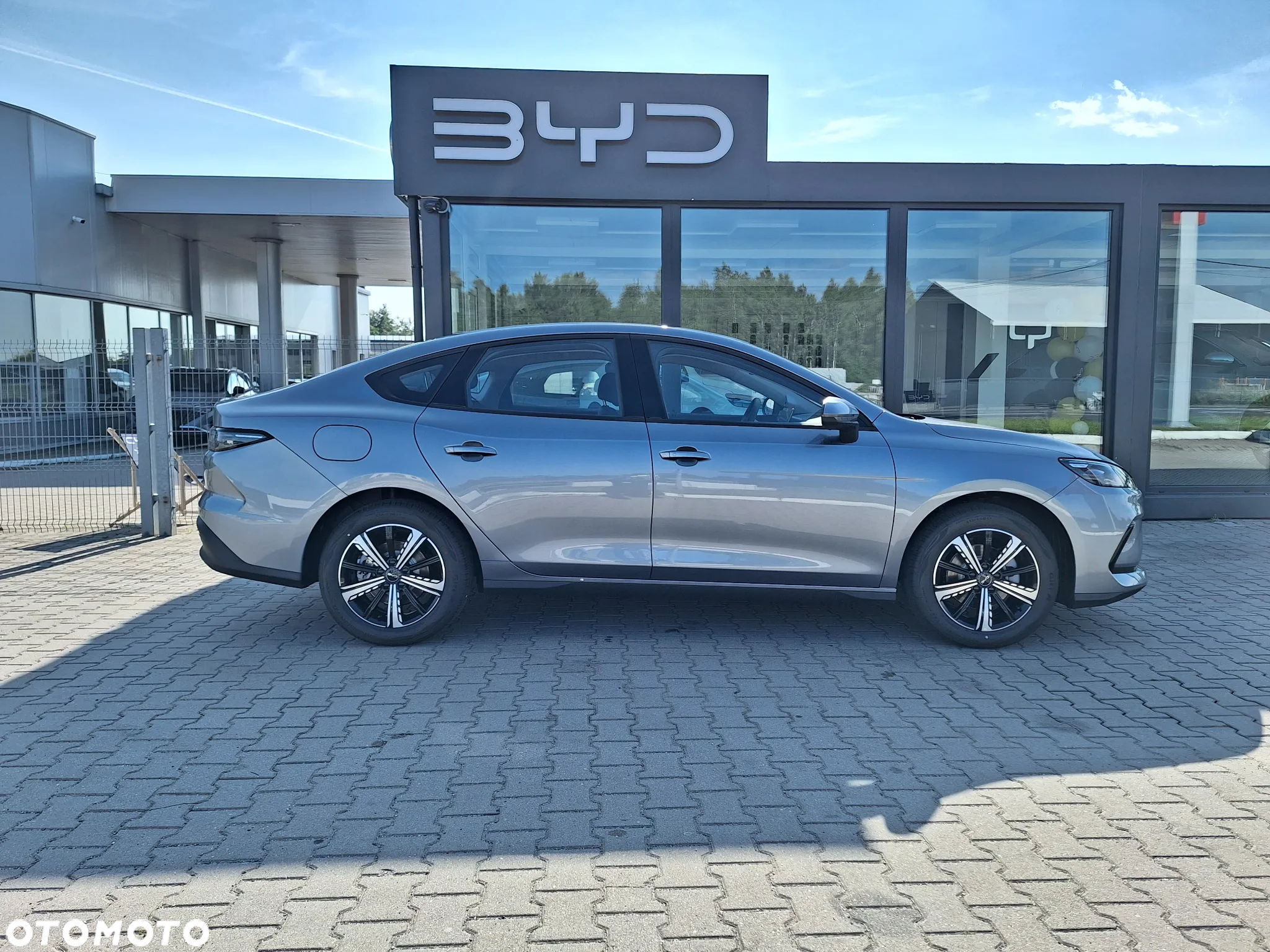 BYD Inny - 3