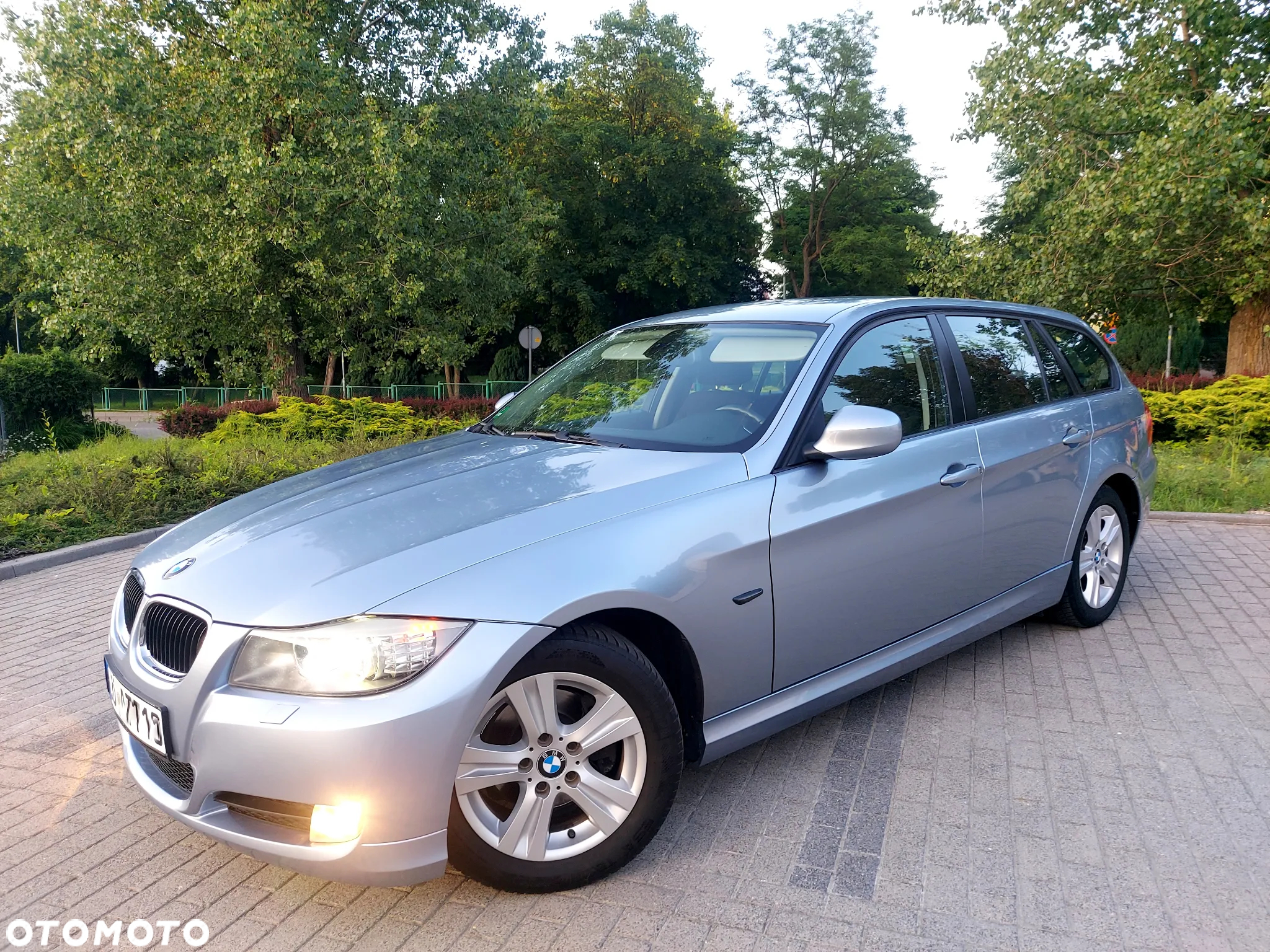 BMW Seria 3 318i - 20