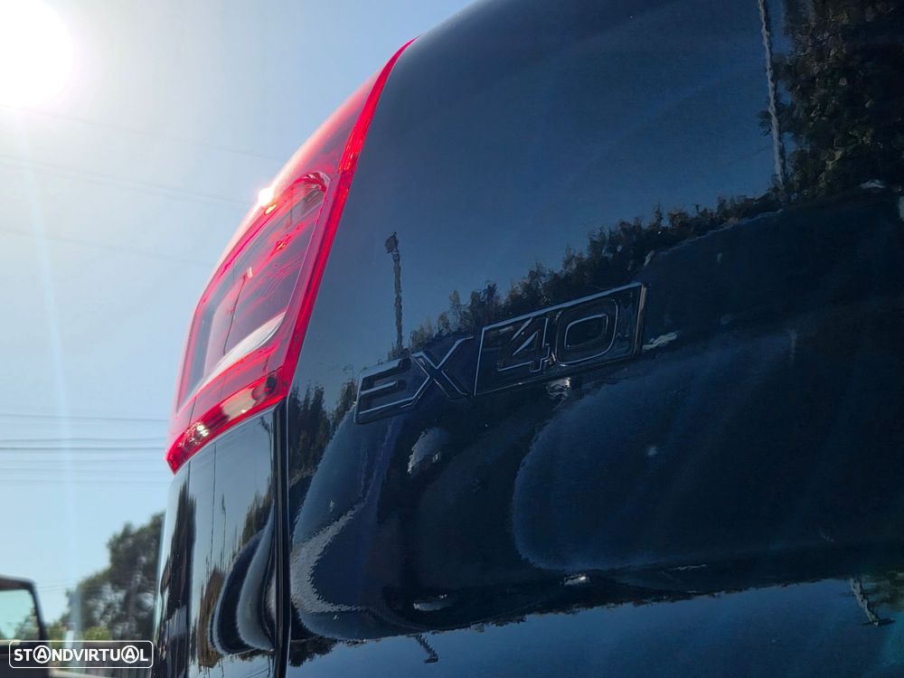 Volvo EX40 - 48