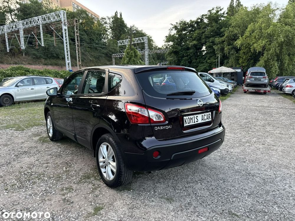 Nissan Qashqai - 4