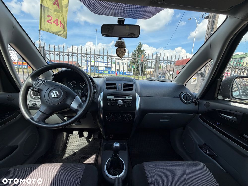 Suzuki SX4