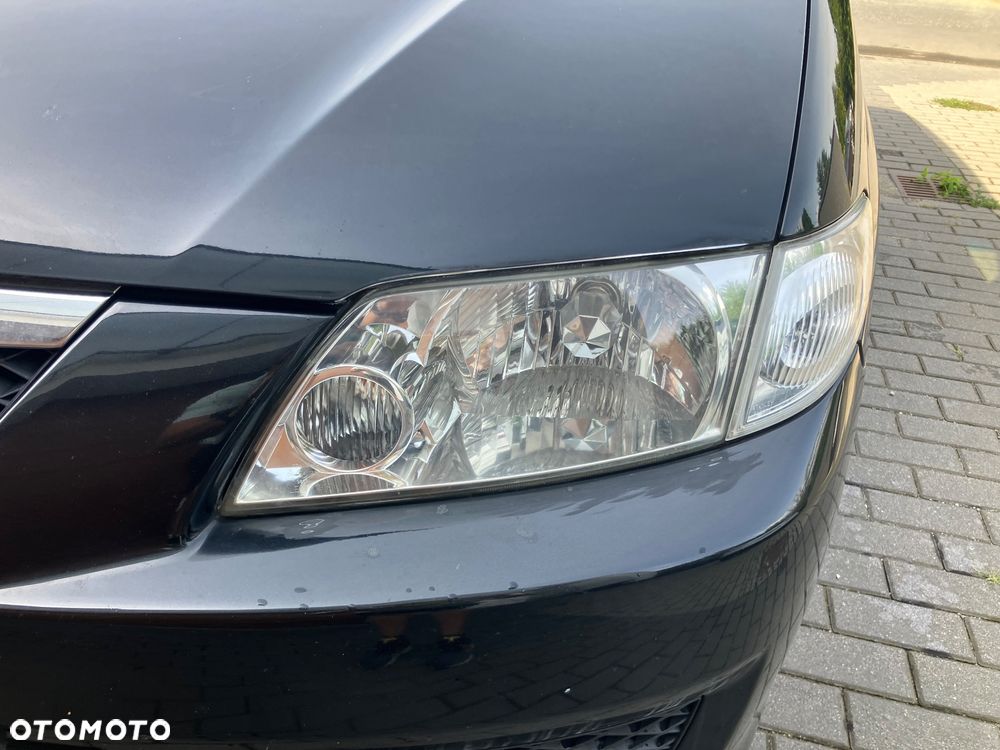 Mazda Premacy - 4