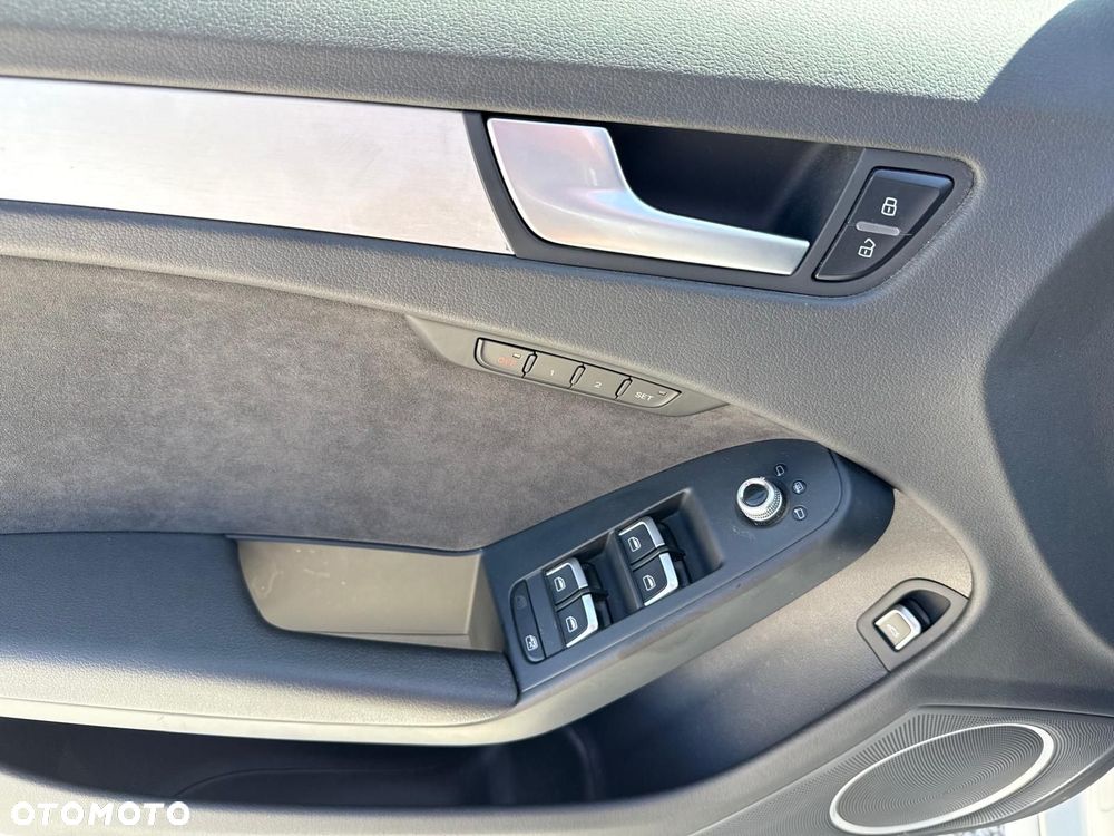 Audi S4 Limousine - 19