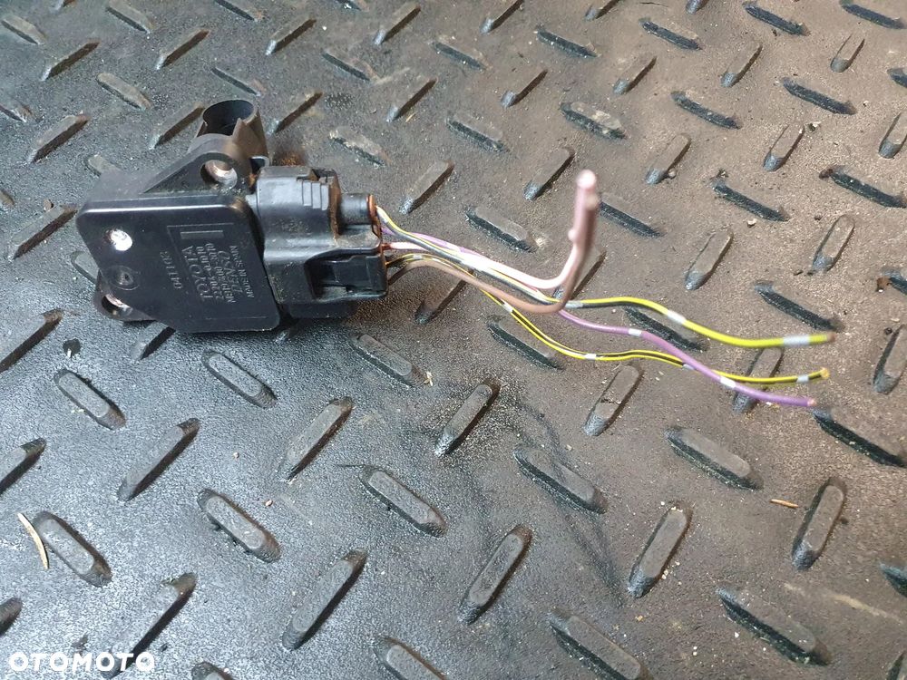 PRZEPŁYWOMIERZ TOYOTA YARIS I COROLLA VERSO AVENSIS II T25 22204-0J010 - 5