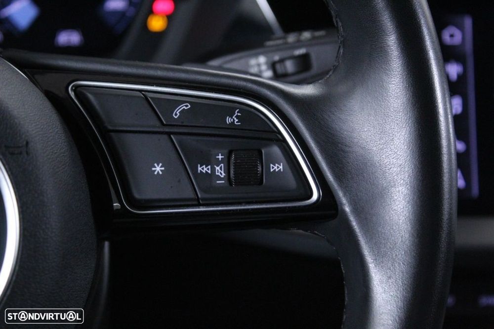 Audi A3 Sportback 30 TFSI Advanced S tronic - 25