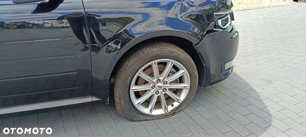Ford Flex - 18