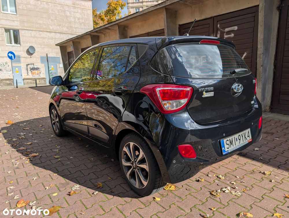 Hyundai i10 1.2 Fifa World Cup Edition - 8