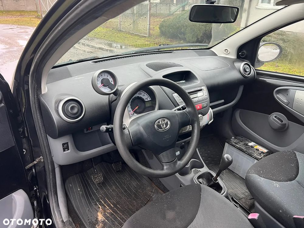 Toyota Aygo - 23