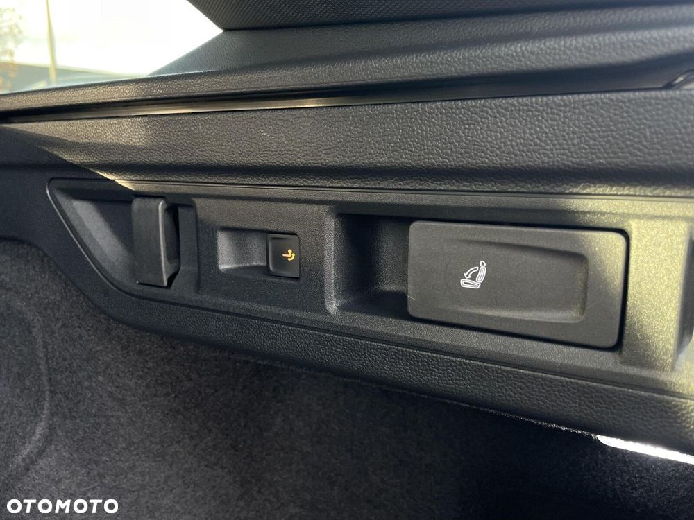 Skoda Superb 2.0 TSI Sportline DSG - 21