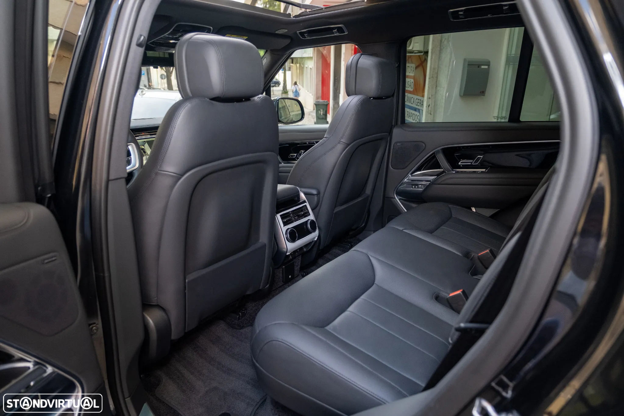 Land Rover Range Rover 3.0 P460e SE - 23