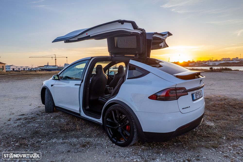 Tesla Model X P100D - 51