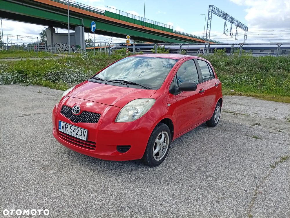 Toyota Yaris 1.0 Terra - 1