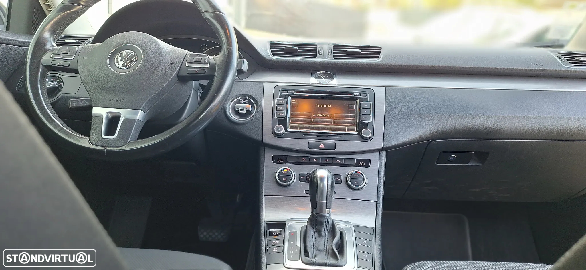 VW Passat Variant 2.0 TDi Edition Con.DSG - 19