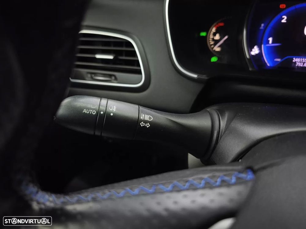 Renault Mégane Sport Tourer 1.5 dCi GT Line - 25