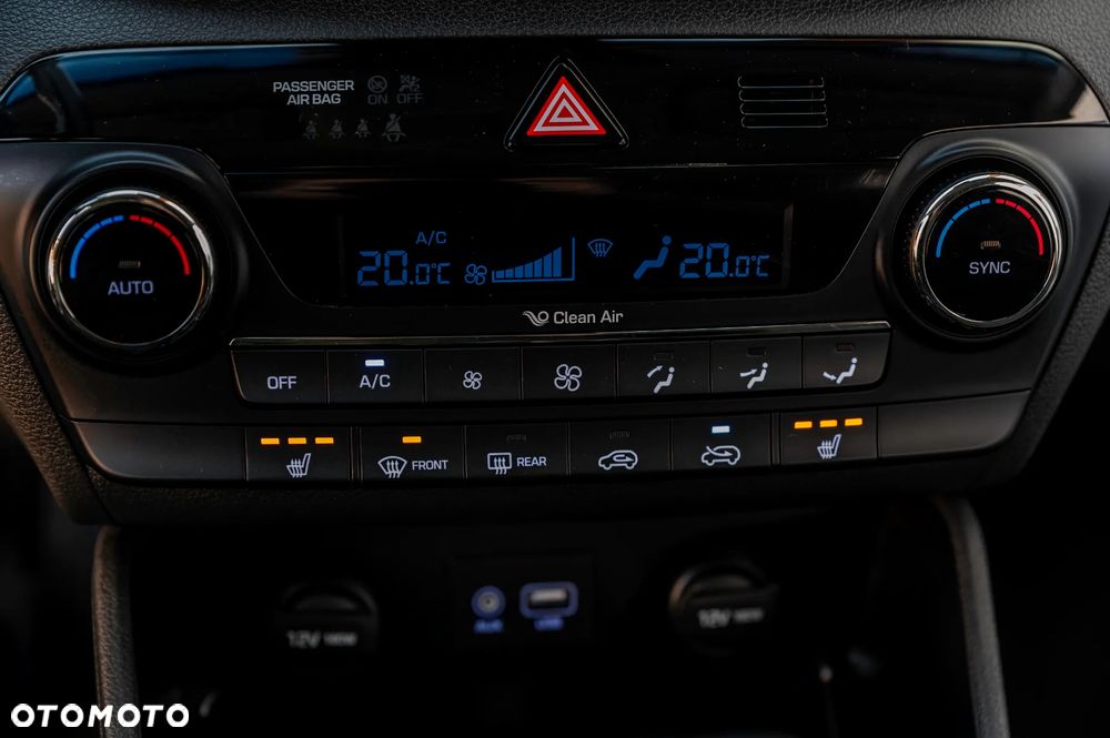 Hyundai Tucson blue 1.7 CRDi 2WD Style - 32