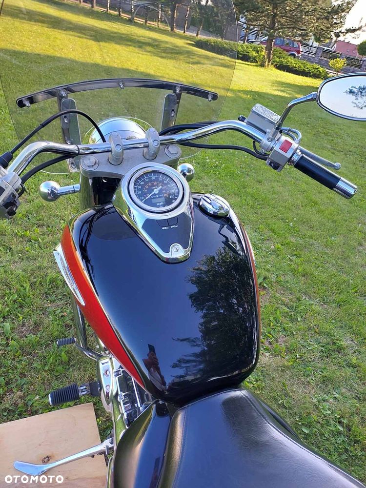 Suzuki VL 800 Volusia - 4