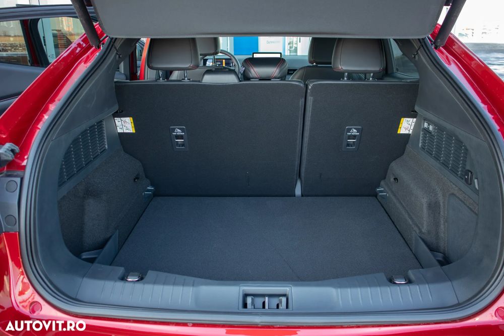 Ford Mustang Mach-E - 17