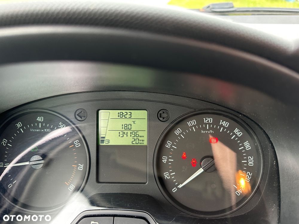 Skoda Fabia 1.2 HTP Classic - 8