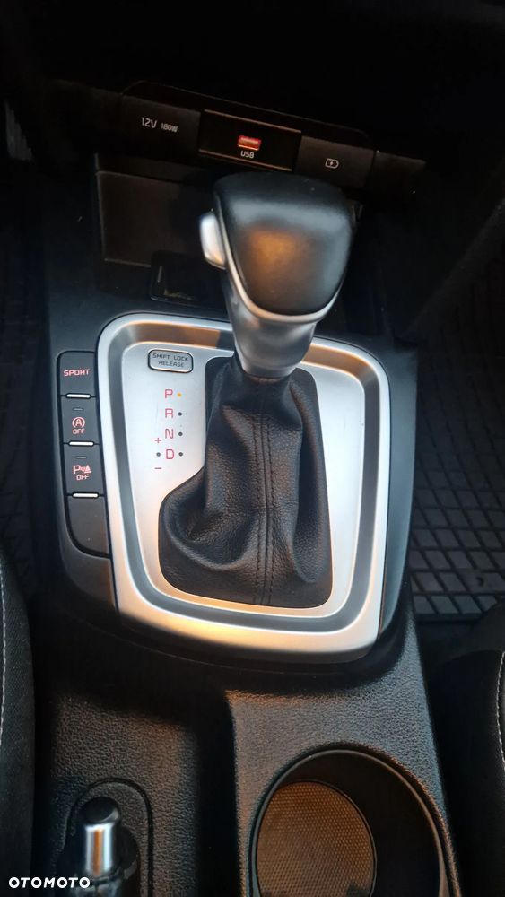 Kia Ceed 1.5 T-GDI M DCT - 15