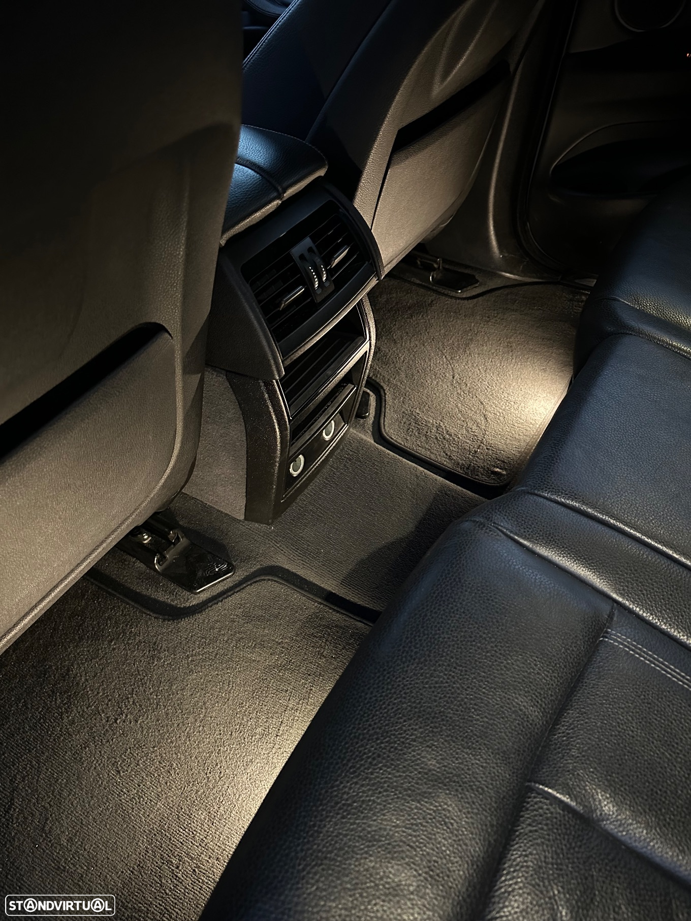 BMW X5 25 d sDrive Comfort 7L - 8