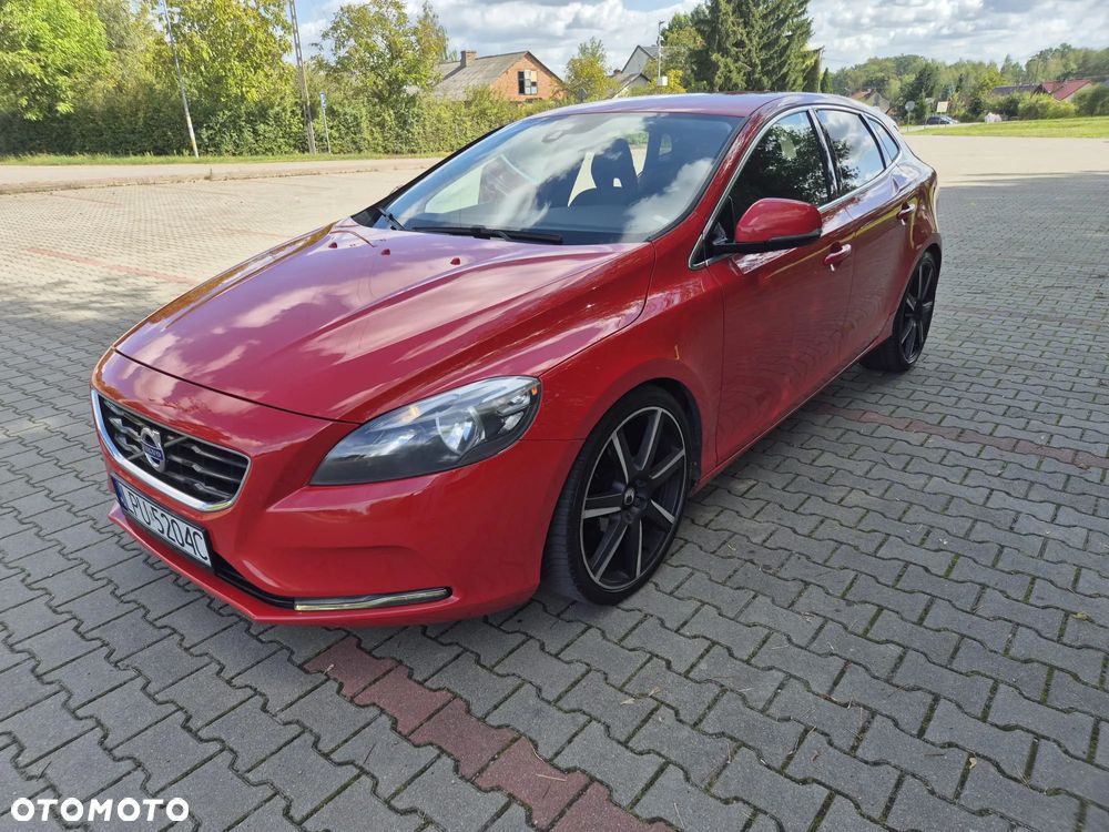 Volvo V40 D2 Momentum - 3