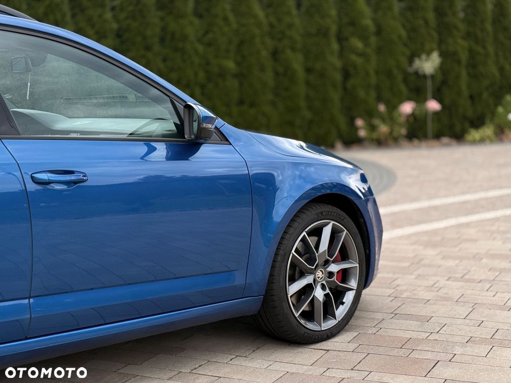 Skoda Octavia 2.0 TDI RS - 8