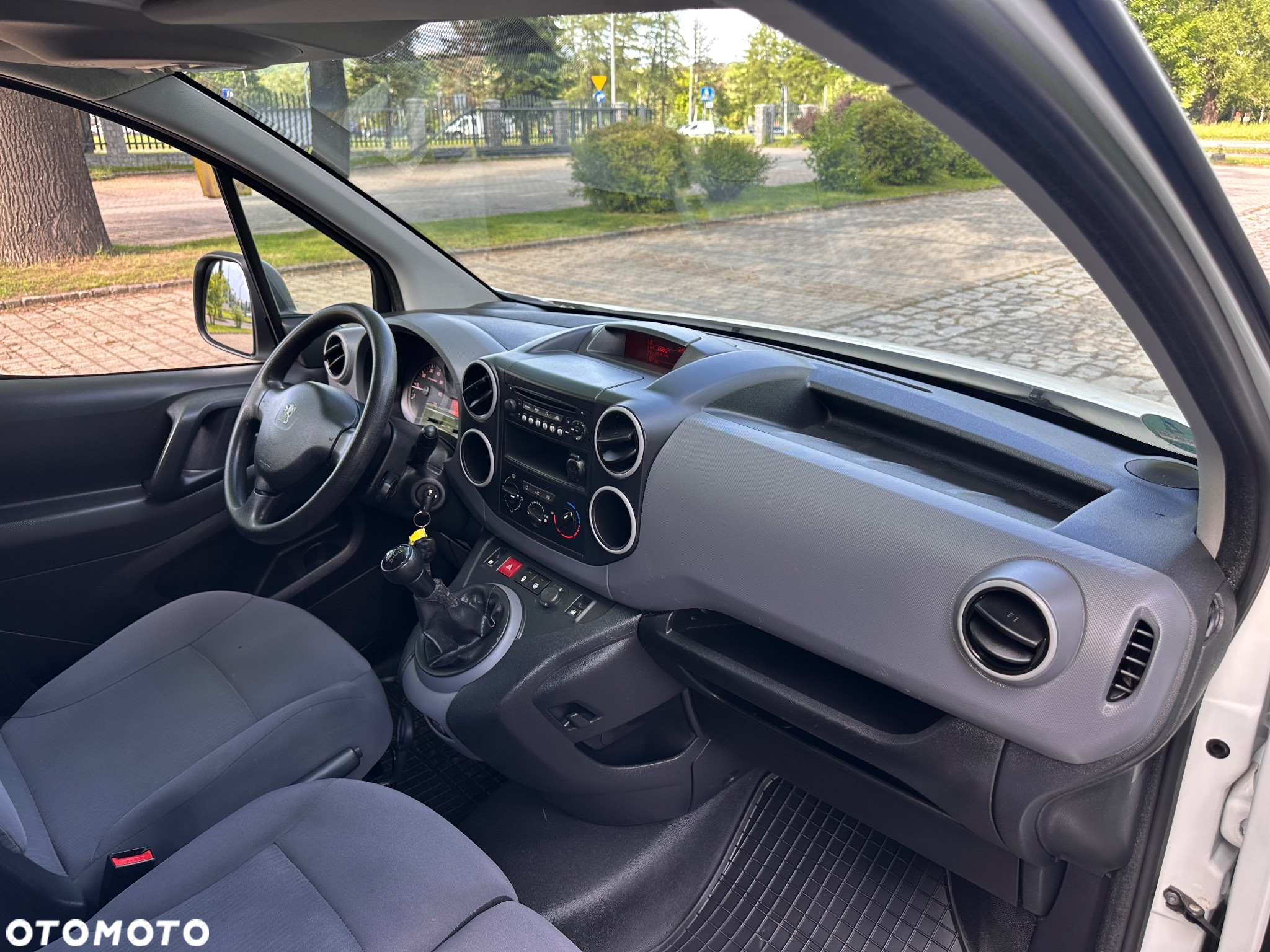 Peugeot Partner - 24