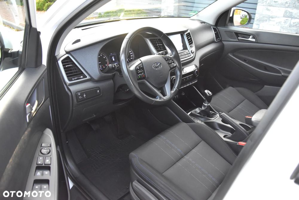 Hyundai Tucson 1.6 T-GDI Comfort 2WD - 21