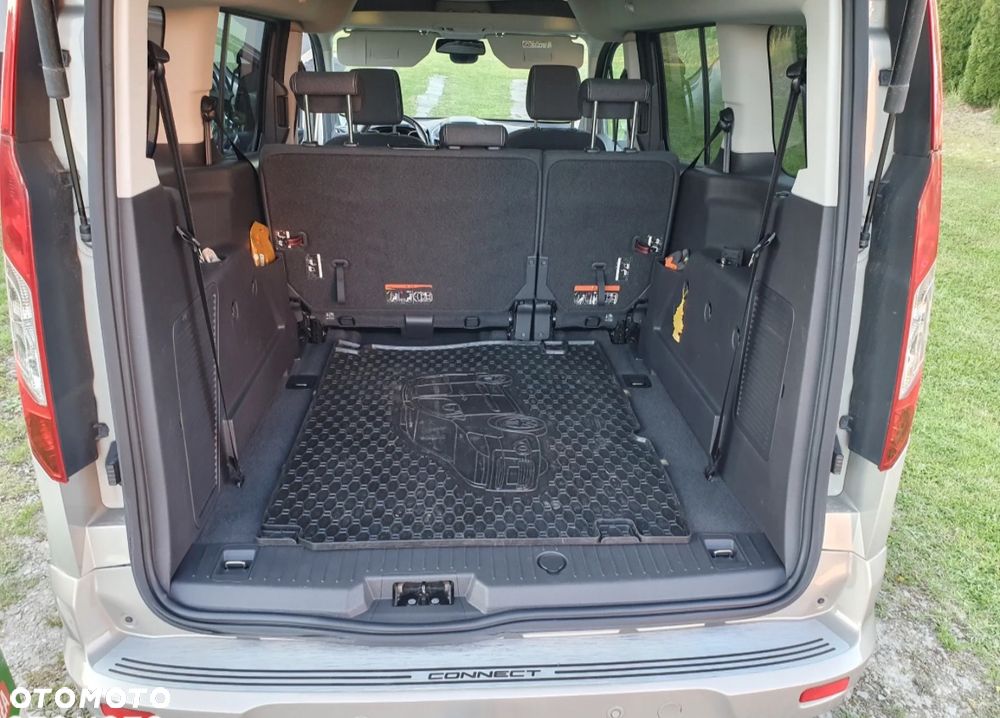 Ford Tourneo Connect 1.5 TDCi Titanium - 6