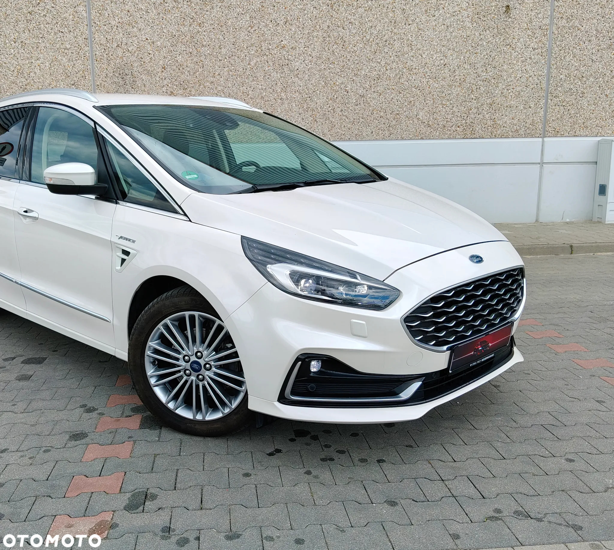 Ford S-Max 2.0 EcoBlue Bi-Turbo VIGNALE - 34
