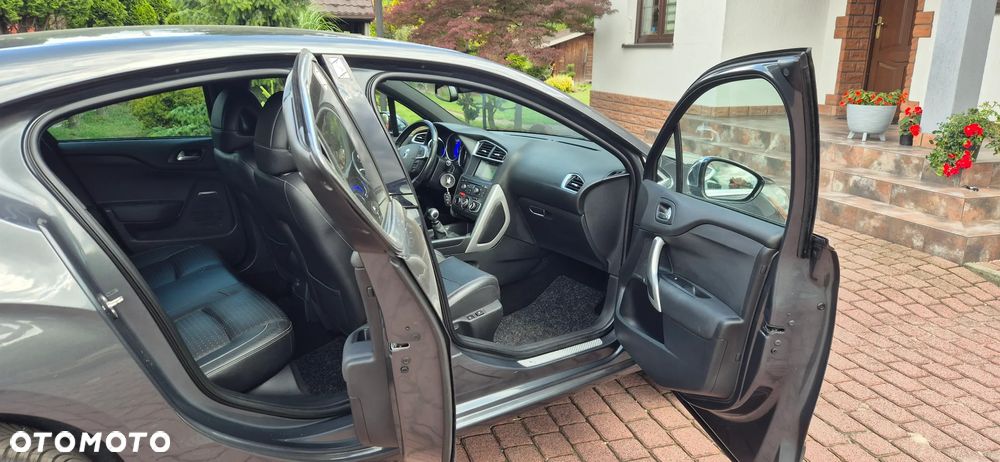 Citroën DS4 1.2 PureTech Chic S&S - 13