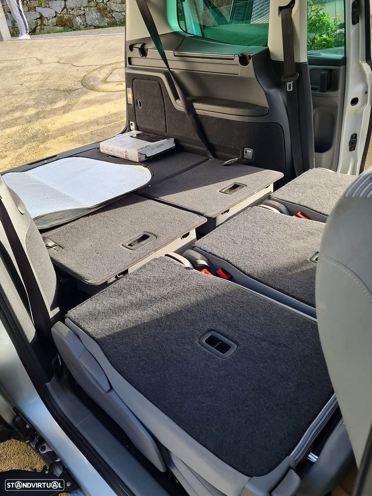 SEAT Alhambra 2.0 TDI Style DSG — fotografia 2