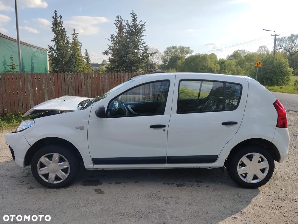 Dacia Sandero 1.2 16V - 4