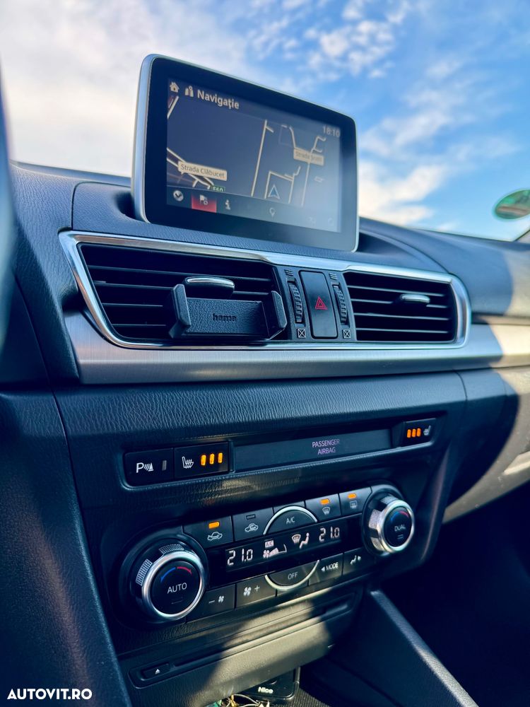 Mazda 3 SKYACTIV-D 150 Sports-Line - 25